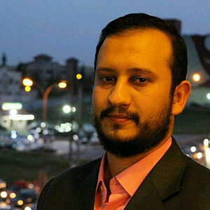 الدكتور أنس أبو حسين