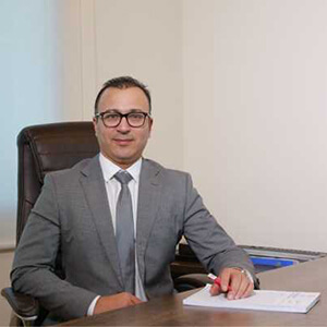 الدكتور قاسم شهاب