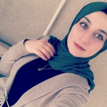 مجد المومني