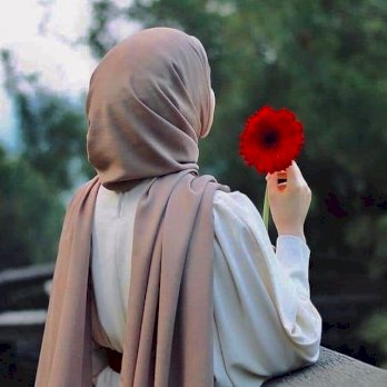 عنود المشاقبة