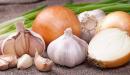 صورة مقال فوائد زيت الثوم والبصل للشعر