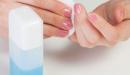 صورة مقال إزالة طلاء الأظافر