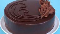 صورة مقال طرق تزيين كيكة الشوكولاتة