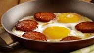 صورة مقال طريقة عمل سجق بالبيض