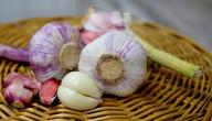 صورة مقال أسهل طريقة لتقشير الثوم