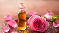 صورة مقال فوائد زيت الورد للبشرة