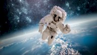 صورة مقال بحث عن رواد الفضاء