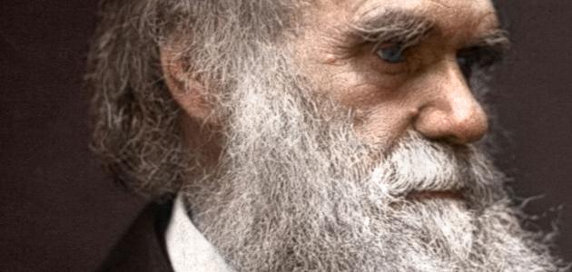 من هو داروين صورة مقال من هو داروين