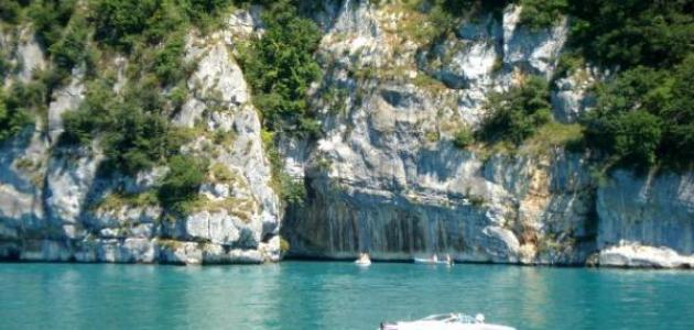 مدينة أنسي الفرنسية صورة مقال مدينة أنسي الفرنسية