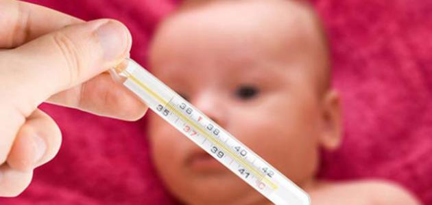 أسباب ارتفاع درجة حرارة الجسم ليلاً صورة مقال أسباب ارتفاع درجة حرارة الجسم ليلاً