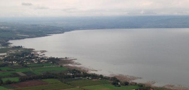 جفاف بحيرة طبريا صورة مقال جفاف بحيرة طبريا