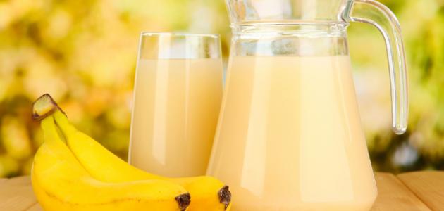 عصير الموز بالحليب لزيادة الوزن صورة مقال عصير الموز بالحليب لزيادة الوزن