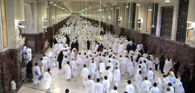 طريقة السعي بين الصفا والمروة صورة مقال طريقة السعي بين الصفا والمروة