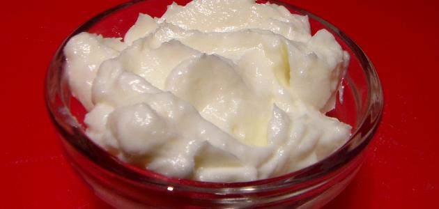 طريقة عمل الثوم للدجاج المشوي صورة مقال طريقة عمل الثوم للدجاج المشوي