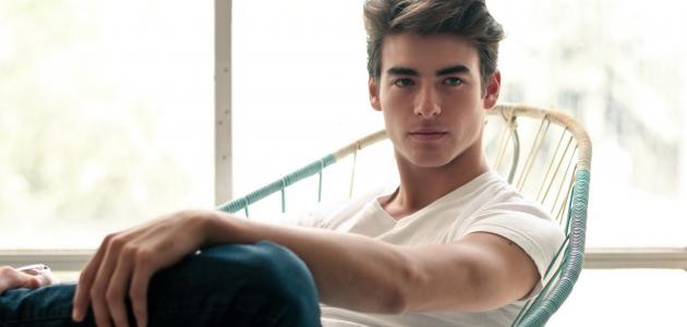 كيف تصبح رجلاً جذاباً صورة مقال كيف تصبح رجلاً جذاباً