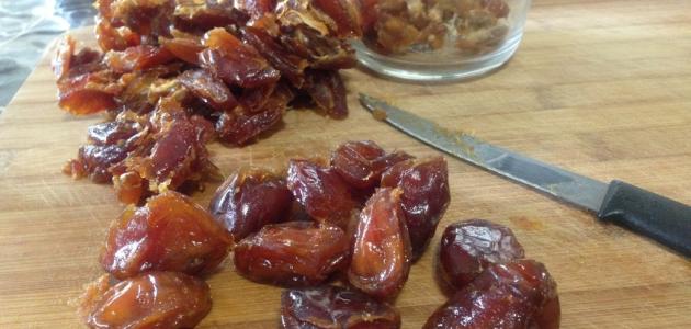 طريقة عمل التمر المعجون صورة مقال طريقة عمل التمر المعجون