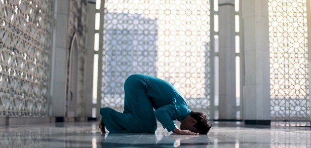 واجبات المؤمن تجاه خالقه صورة مقال واجبات المؤمن تجاه خالقه