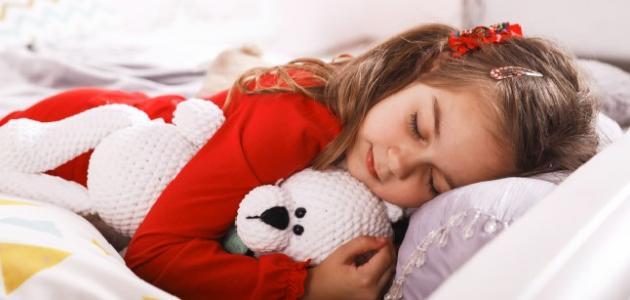 فوائد النوم المبكر للأطفال صورة مقال فوائد النوم المبكر للأطفال
