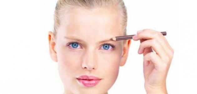 كيفية تشقير الحواجب صورة مقال كيفية تشقير الحواجب