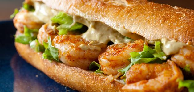 طريقة عمل سندويشات البروستد صورة مقال طريقة عمل سندويشات البروستد