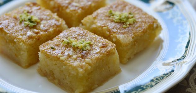 عمل البسبوسة بالطحين صورة مقال عمل البسبوسة بالطحين