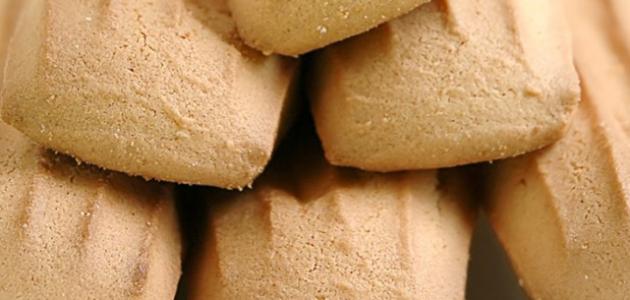 عمل بسكويت النشادر السوداني صورة مقال عمل بسكويت النشادر السوداني