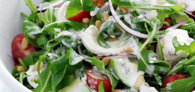 طريقة عمل سلطة روكا صورة مقال طريقة عمل سلطة روكا