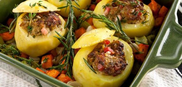 طريقة عمل صينية البطاطا محشوة باللحمة المفرومة صورة مقال طريقة عمل صينية البطاطا محشوة باللحمة المفرومة