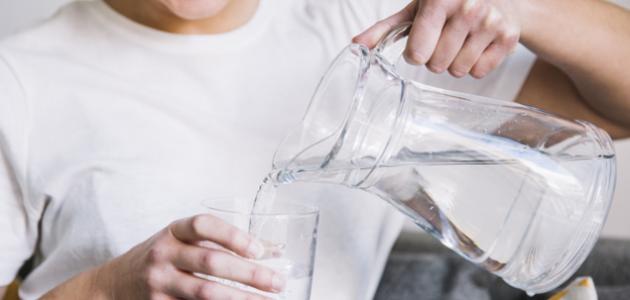 فوائد الماء للقولون صورة مقال فوائد الماء للقولون