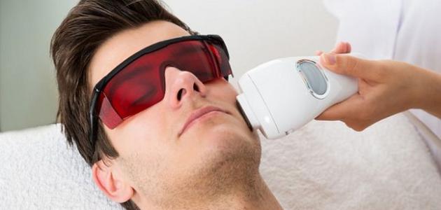 فوائد وأضرار الليزر لإزالة الشعر صورة مقال فوائد وأضرار الليزر لإزالة الشعر