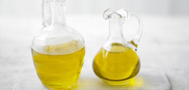 فوائد ومضار زيت النمل صورة مقال فوائد ومضار زيت النمل