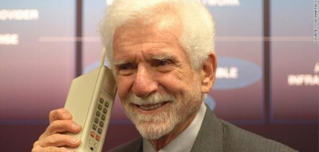 من هو مخترع الهاتف صورة مقال من هو مخترع الهاتف