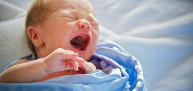 الفطريات في لسان الرضيع صورة مقال الفطريات في لسان الرضيع