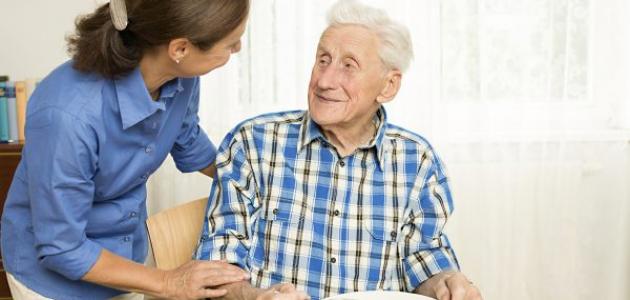 أسباب ضعف مناعة الكبار صورة مقال أسباب ضعف مناعة الكبار