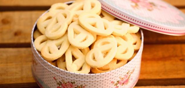 طريقة عمل بسكويت بالزبدة صورة مقال طريقة عمل بسكويت بالزبدة