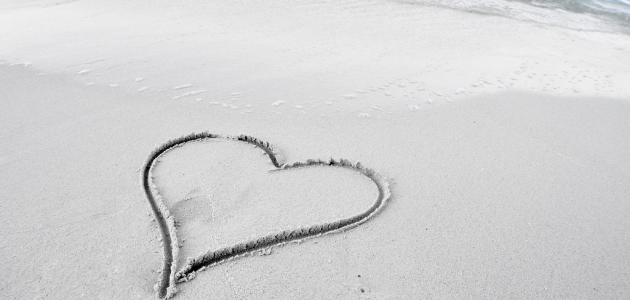 اشعار حب قصيرة صورة مقال اشعار حب قصيرة