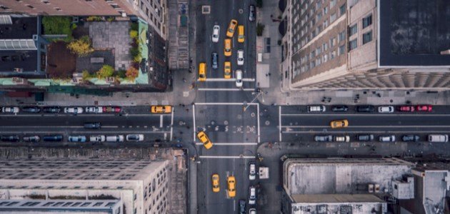 مظاهر الحياة في المدينة صورة مقال مظاهر الحياة في المدينة