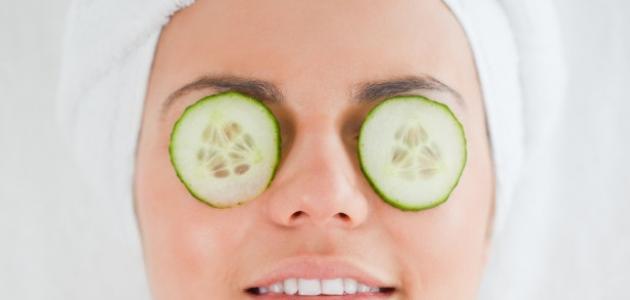 طريقة تفتيح حول العينين صورة مقال طريقة تفتيح حول العينين