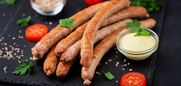 طريقة عمل أكلات بالسجق صورة مقال طريقة عمل أكلات بالسجق