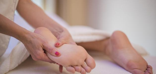 فوائد التدليك بزيت السمسم صورة مقال فوائد التدليك بزيت السمسم