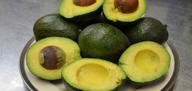 طريقة تكثف وتطيل الشعر صورة مقال طريقة تكثف وتطيل الشعر