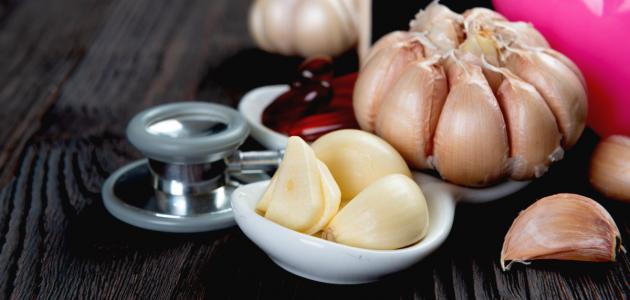فوائد الثوم لنزلات البرد صورة مقال فوائد الثوم لنزلات البرد