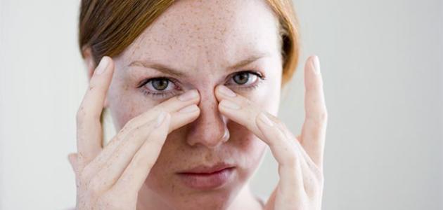 أعراض اللحمية الأنفية - فيديو صورة مقال أعراض اللحمية الأنفية - فيديو