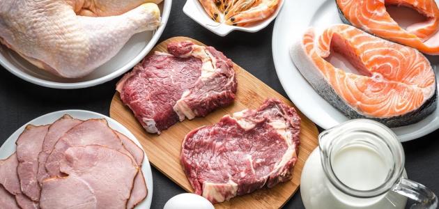 معلومات عن فيتامين B12 صورة مقال معلومات عن فيتامين B12