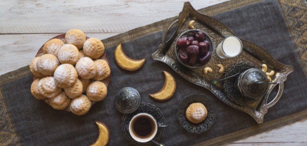 شعر كل عام وانت بخير صورة مقال شعر كل عام وانت بخير