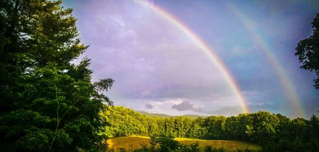كيف يحدث قوس قزح صورة مقال كيف يحدث قوس قزح