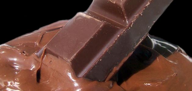 عمل حلويات بالشوكولاتة صورة مقال عمل حلويات بالشوكولاتة
