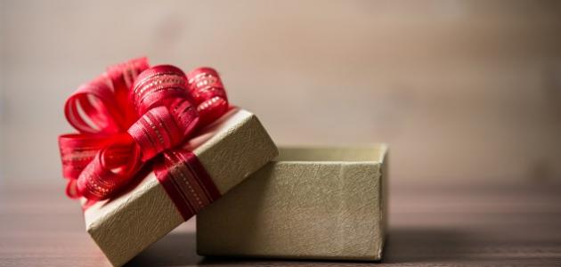 ما هي أفضل هدية لصديق صورة مقال ما هي أفضل هدية لصديق