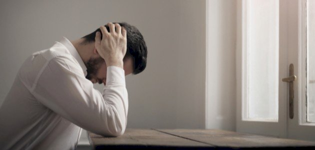 كلمات في فقد الأخ صورة مقال كلمات في فقد الأخ