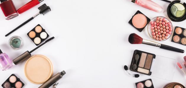 كيفية صناعة مواد التجميل صورة مقال كيفية صناعة مواد التجميل